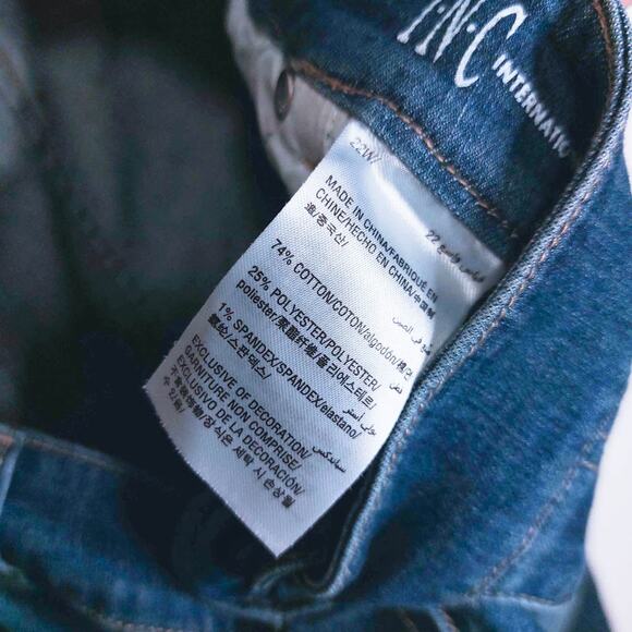 INC International Concepts NWT Tie Waist Raw Hem Straight Leg Cropped Jeans 22W - Picture 9 of 9